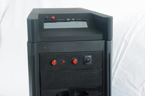 Case Mod with Automatic Air Vents for Cooling