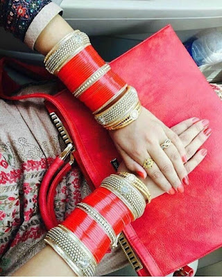 girl bangles dp