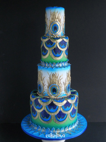  3 The coolest Peacockthemed wedding cake I've ever seen