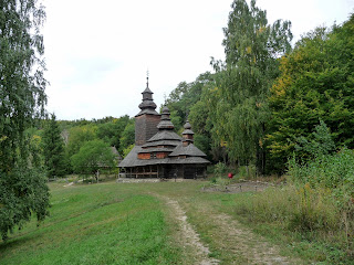 Пирогів. Музей народної архітектури і побуту. Церква Покрови Пресвятої Богородиці 