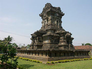 candi singasari