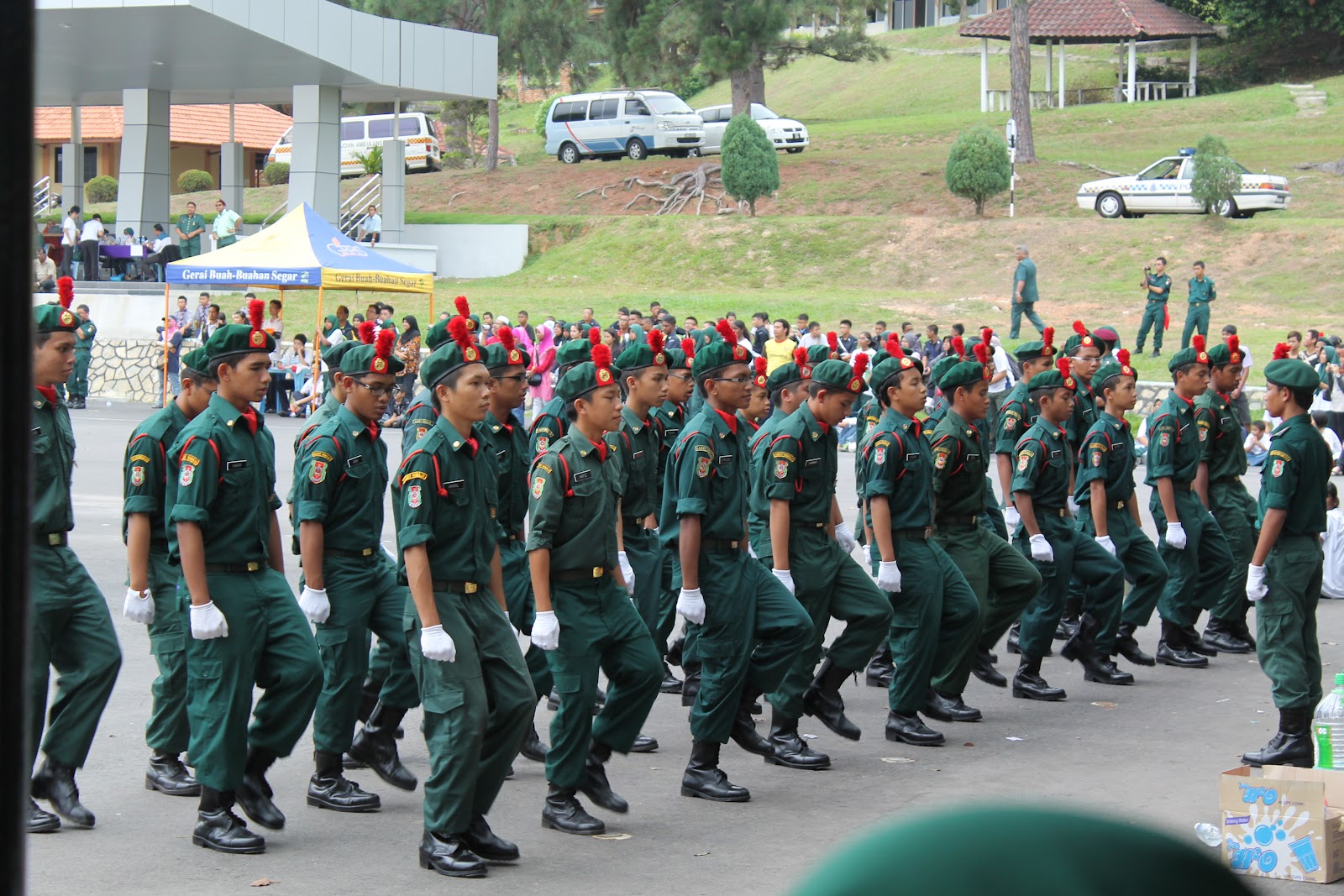 Sekolah Menengah Sains Rembau Pertandingan Kawad Kaki  KRS 