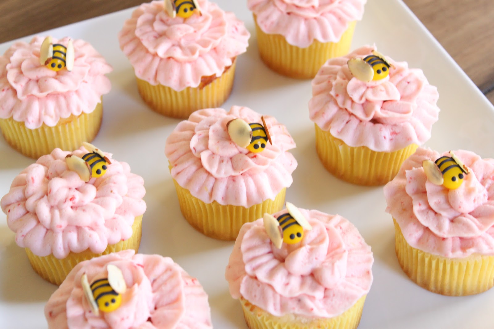 Piping Flowers On Cupcakes