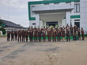 Hari Pertama Kerja, Kejari Muaro Jambi Gelar apel Pagi Cek kehadiran Pegawai