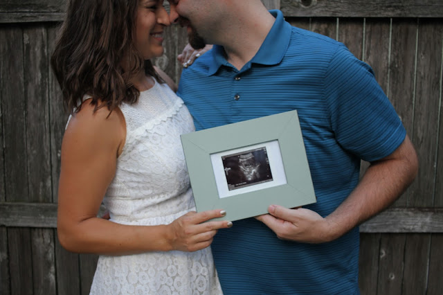 Ultrasound pregnancy announcement