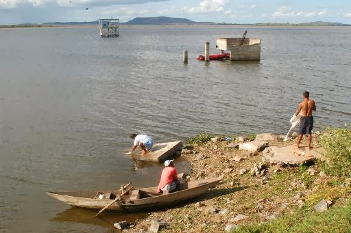 Maior açude de Pernambuco, em Ibimirim, pode secar em três meses 