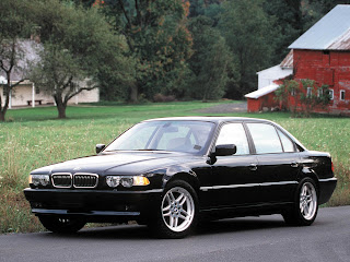 Specification BMW 7 Series (E38)