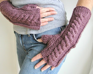 Weekend Gloves & Arm Warmers