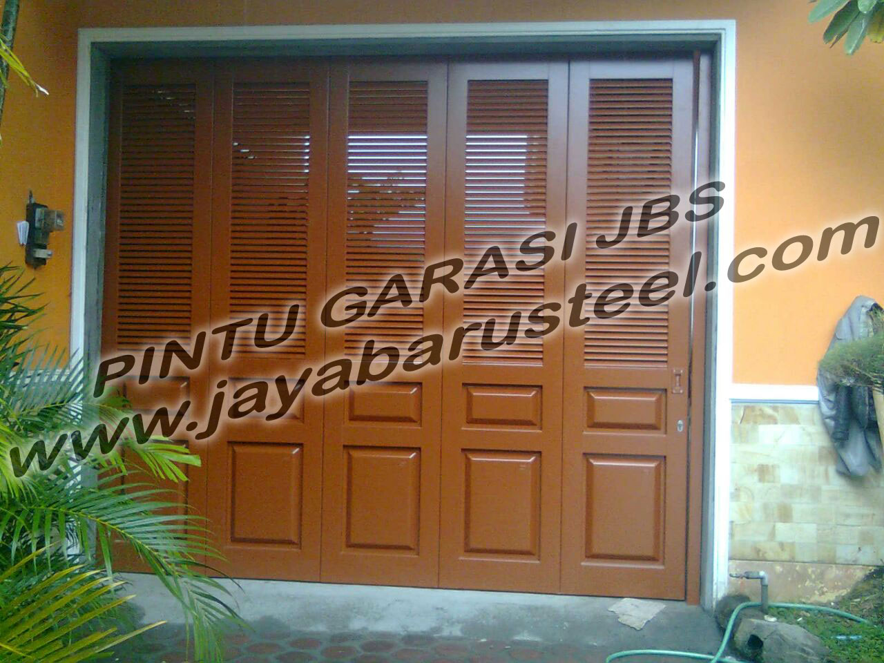  Harga Pintu Lipat Jogja Harga Pintu Lipat Garasi Jogja 