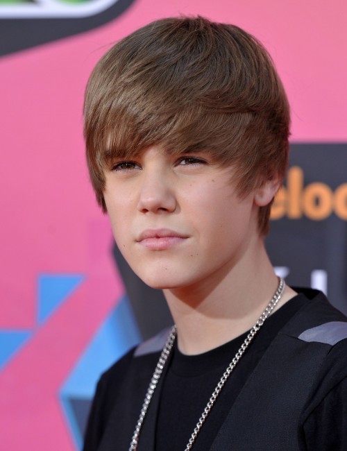 did justin bieber cut his hair. Justin Bieber is a boy?