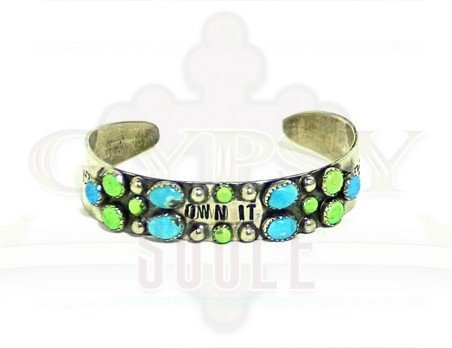 Not only is it the perfect combination of turquoise and lime green 