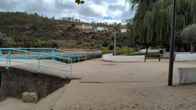 Entrada Praia do Sesmo