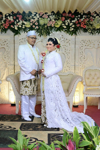 PAKET, RIAS, PENGANTIN, Ratujaya, Bojong Pondok Terong, DEPOK, MAKE UP, AKAD, NIKAH, DEKORASI, BACKDROP, RUMAH, GEDUNG, AULA, 082298385915