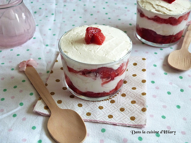 Mousse au mascarpone et fraises marinées au citron vert et basilic - Dans la cuisine d'Hilary