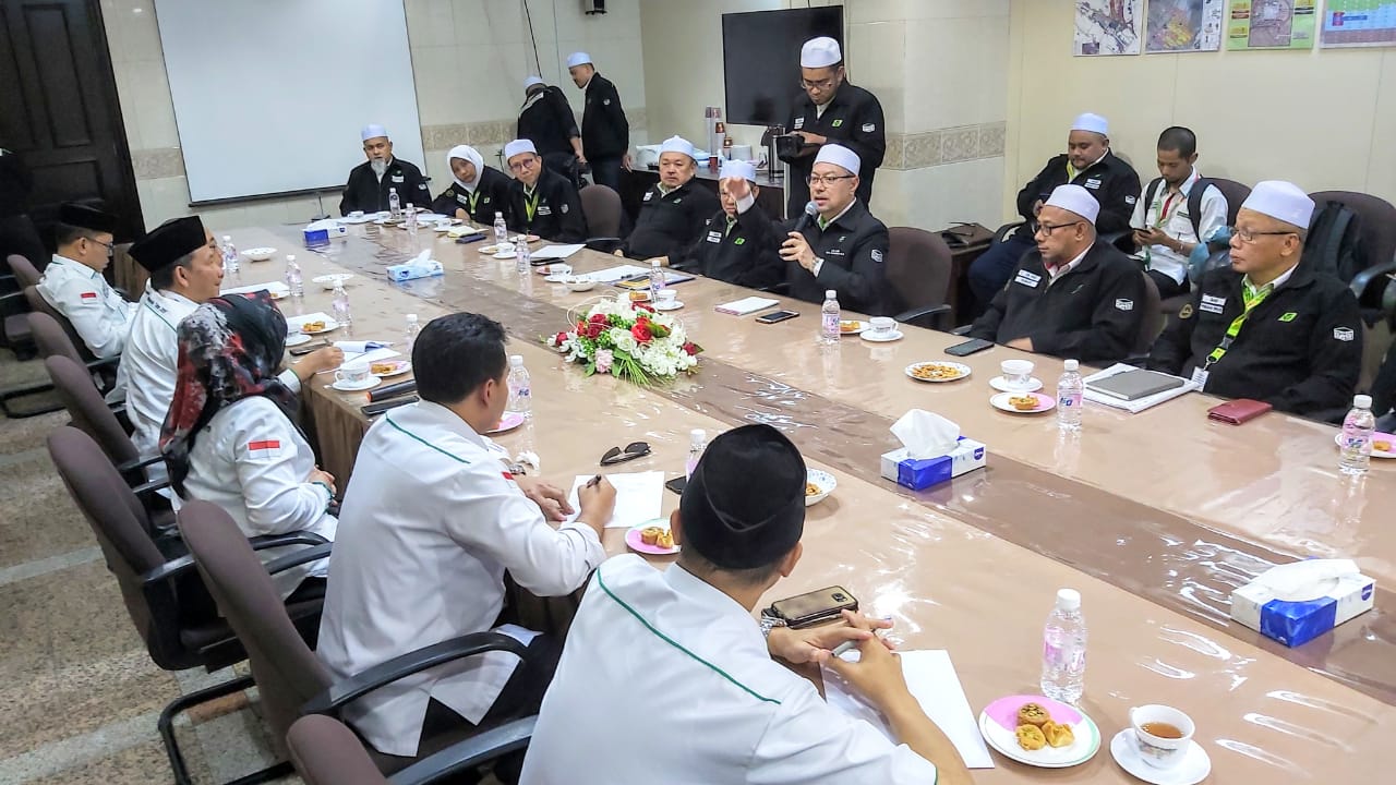 Innalillahi, Masa Tunggu Haji di Malaysia 121 Tahun | La ...
