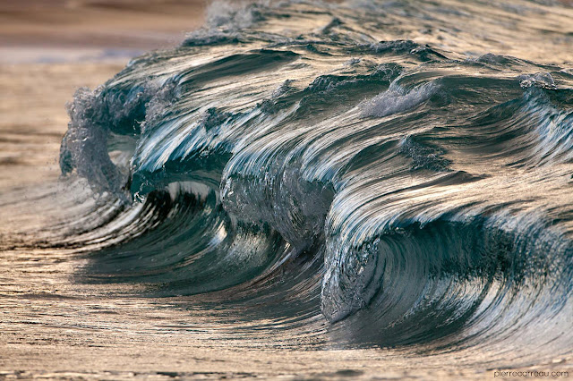 Pierre Carreau: olas