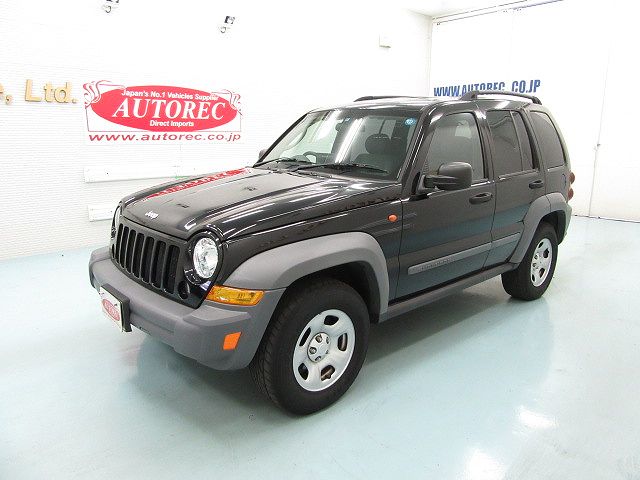 2005 Chrysler Cherokee 4WD RHD