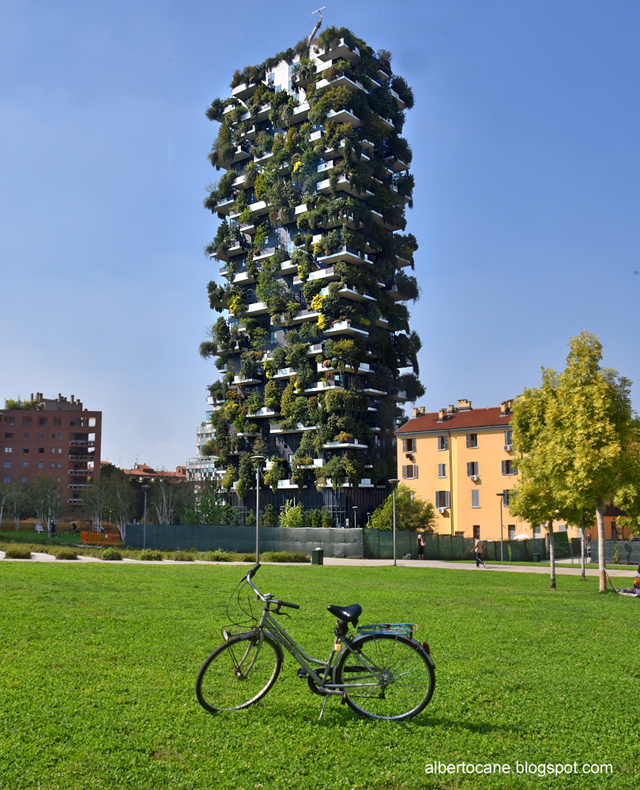 Milano Bosco verticale