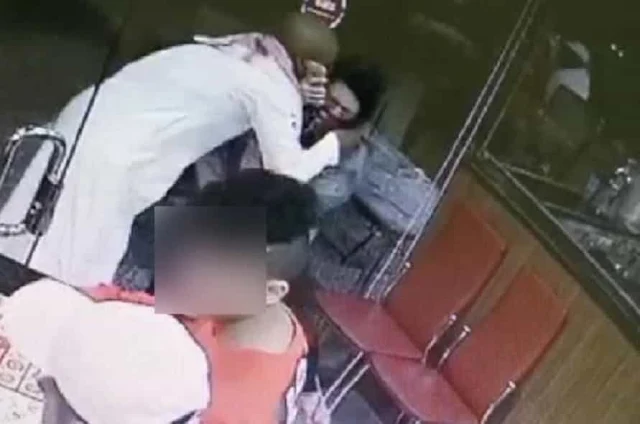 POLICE ARRESTED A MAN WHO APPEARED IN A CLIP HARASSING A WOMAN AT RESTAURANT