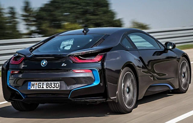 BMW i8