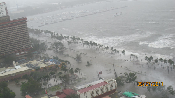 Typhoon Pedring, Typhoon NESAT, Video, Photos, Image