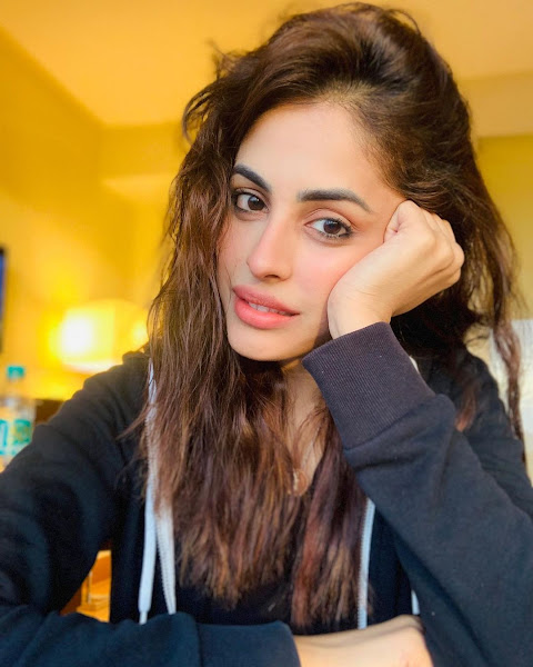 Priya Banerjee Movie, Wiki, Age, Twitter, Boyfriend, Family, Biography