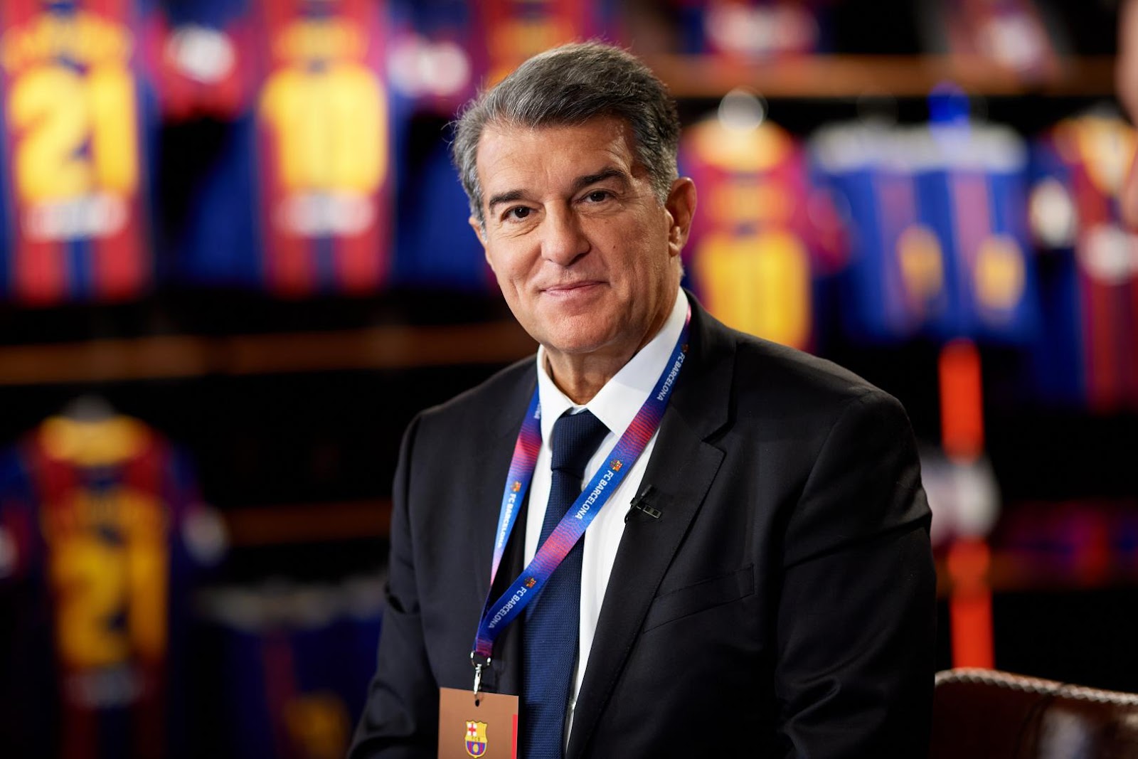 Presiden Barcelona sudah menginformasikan untuk 2 pemain baru