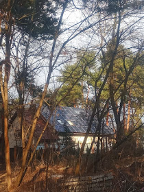 солнечные панели на крыше дома в Сырецком парке
