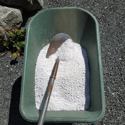 Perlite volcanic rock for increased water holding and air permeability of soil