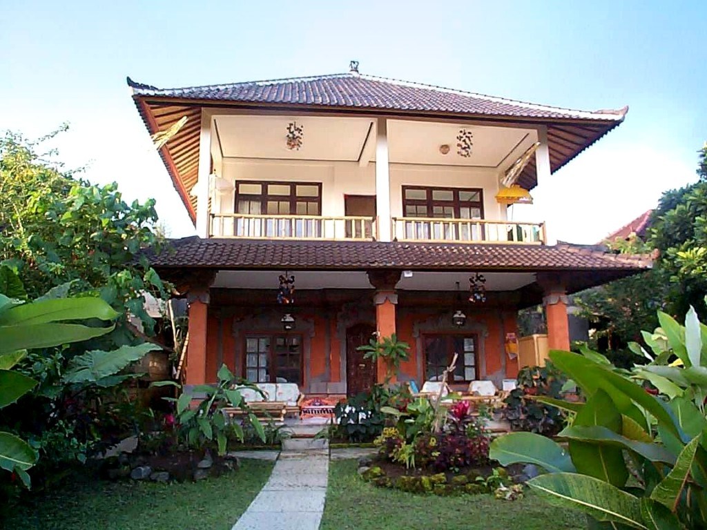 Ciri Khas Membuat Desain Rumah Bali Sederhana dan Contoh ...
