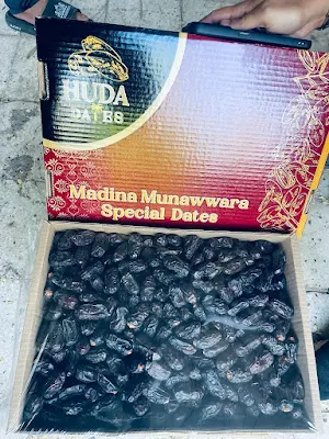 "DELIGHTFUL DECADENCE: HUDA KALMI DATES 5KG BOX - PREMIUM AND AFFORDABLE"