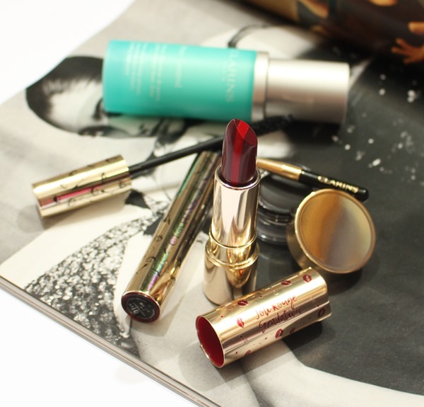 JoliRougeAndBlackClarins7