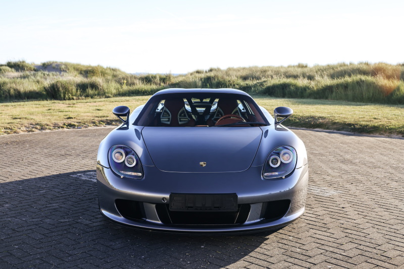 Jenson Button's Carrera GT Brings $975,000 at Auction