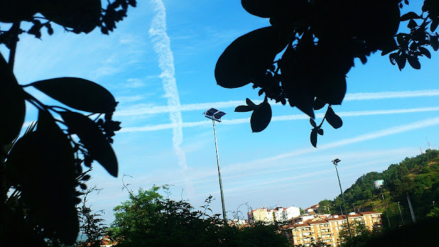 paisaje urbano, tres en raya, cielos, Bilbao