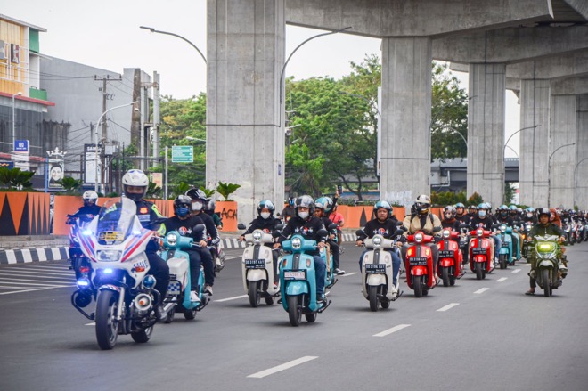 PT. SJAM Bareng Keluarga Besar Gelar Touring Yamaha Day Sambil Bagikan Sembako