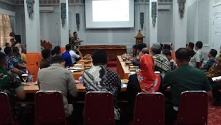 Pimpin Rapat Koordinasi Terkait Covid-19 , Walikota Cirebon Minta Kepada Jajarannya Tanggap Darurat