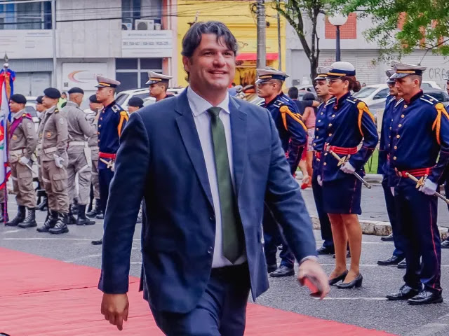 Leo Bezerra destaca parceria entre os Poderes durante abertura aos trabalhos da Assembleia Legislativa da Paraíba