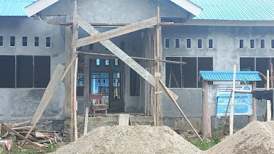 Proyek Rehab SMP Satap  I Bolano Lambunu Menyebrang Tahun