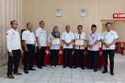 Kakon Sinarsemendo Dapat Penghargaan Dari Disdikbud Provinsi Lampung
