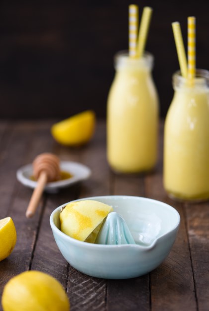 Lemon Smoothie (Sunshine in a Bottle!)