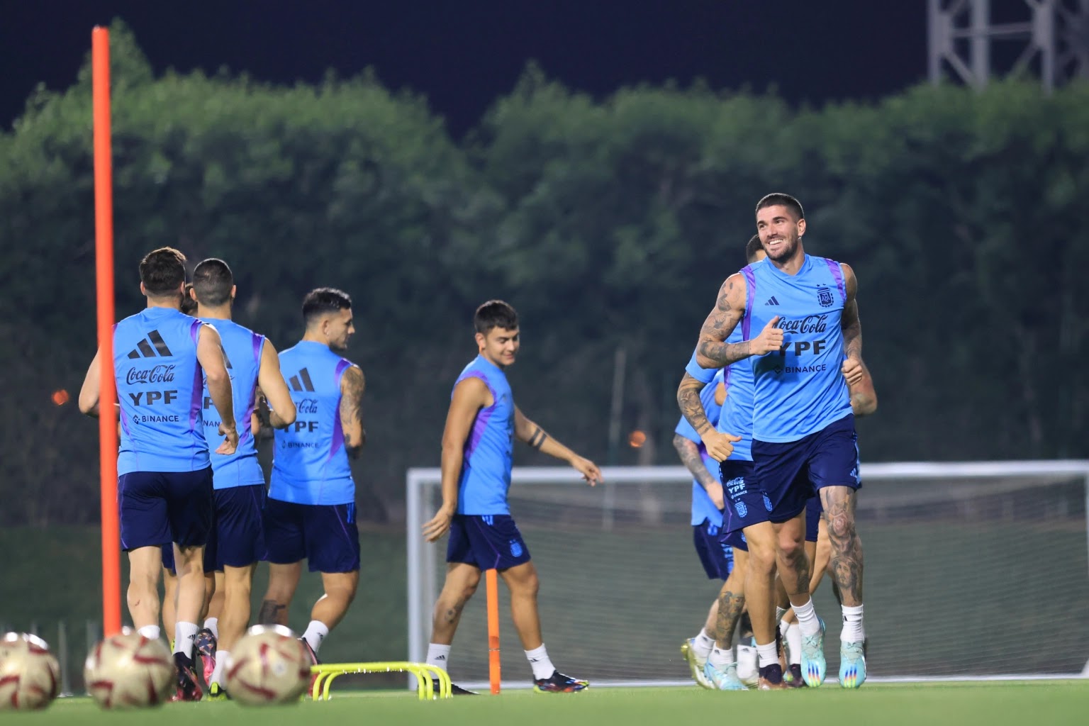 Sesi latihan Timnas Argentina sebelum laga Final Piala Dunia 2022