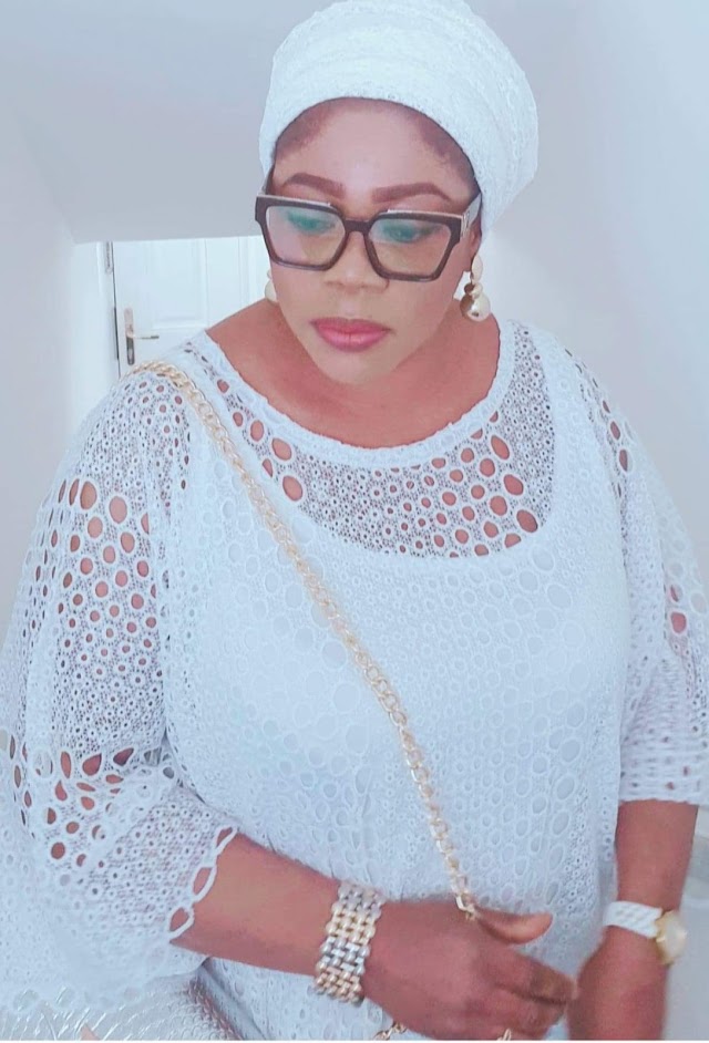 See Who is Celebrating Her Birthday ln London...lts ABI SALAMI