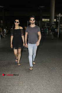 Actress Shruti Han Snapped at Airport in a Black Short Dress  0004.jpg