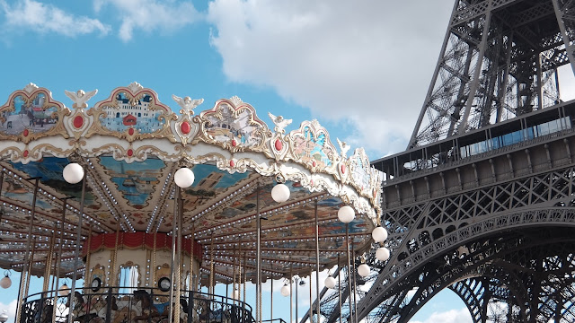 Carrousel de la Tour Eiffel