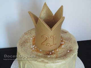 crown cake