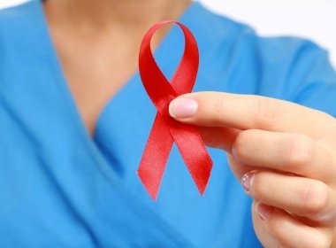 Anvisa aprova regras para venda de teste para aids em farmácias