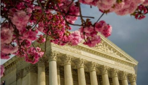 Edigest Us Supreme Court To Revisit Public Prayer
