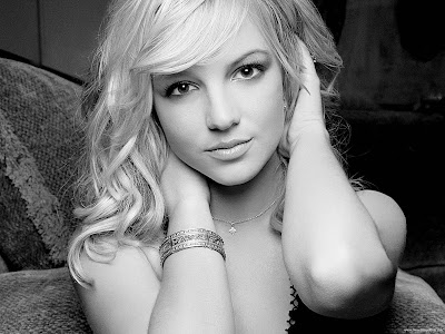 Britney Spears Wallpaper-1440x1200-05
