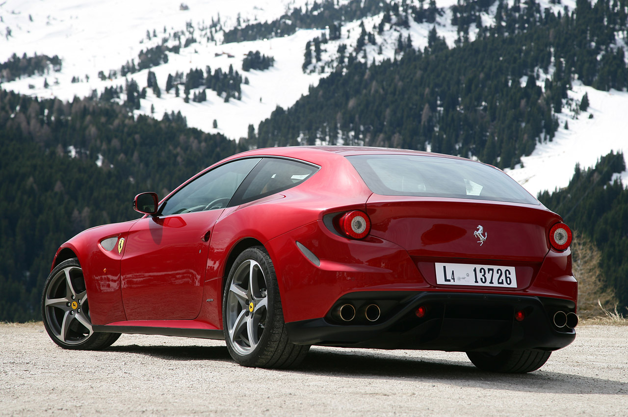 2013 FERRARI FF HD WALLPAPER