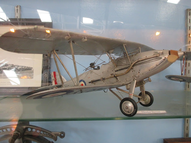 1/144 Shuttleworth diecast metal aircraft miniature